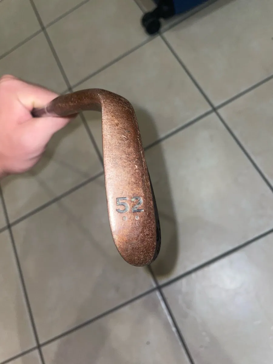 Cleveland 52 wedge - Image 2