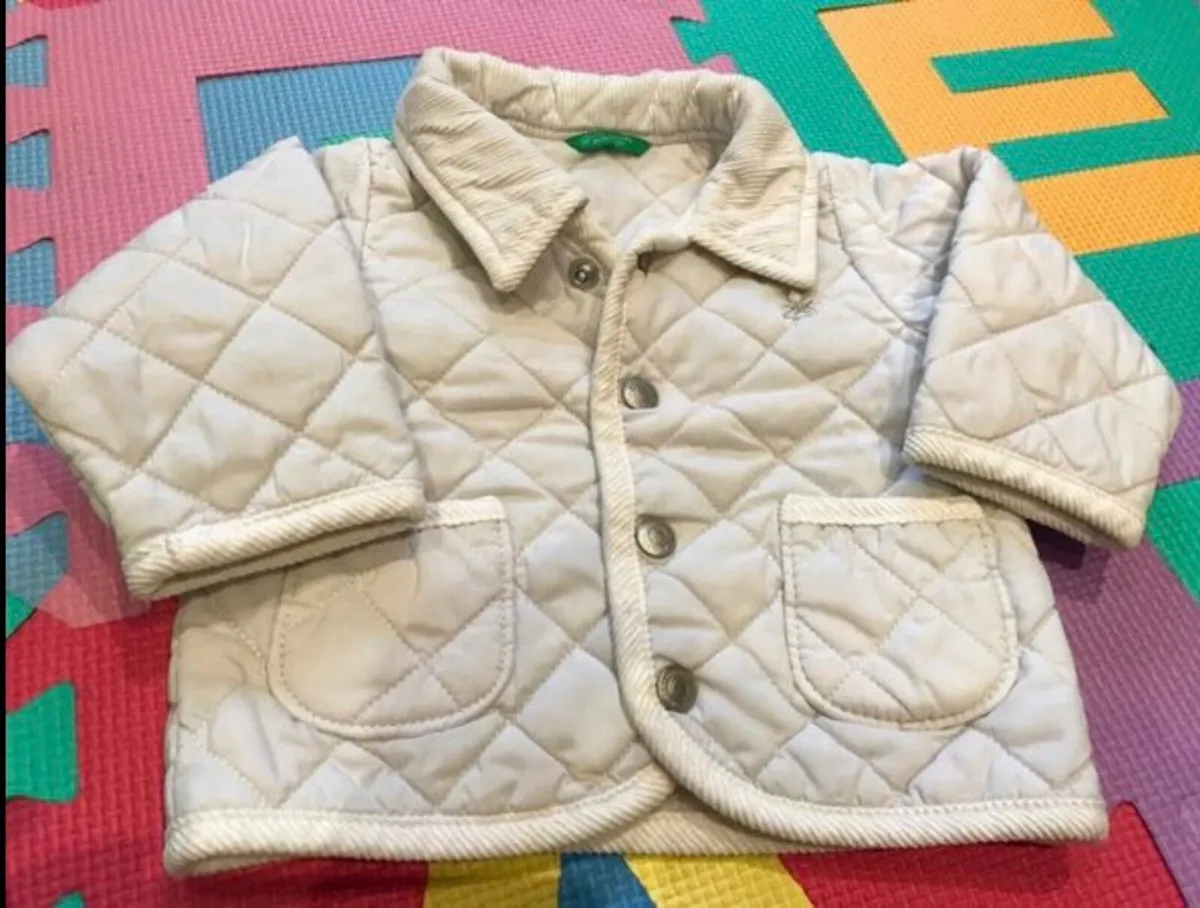 White jacket 6 months - Image 1