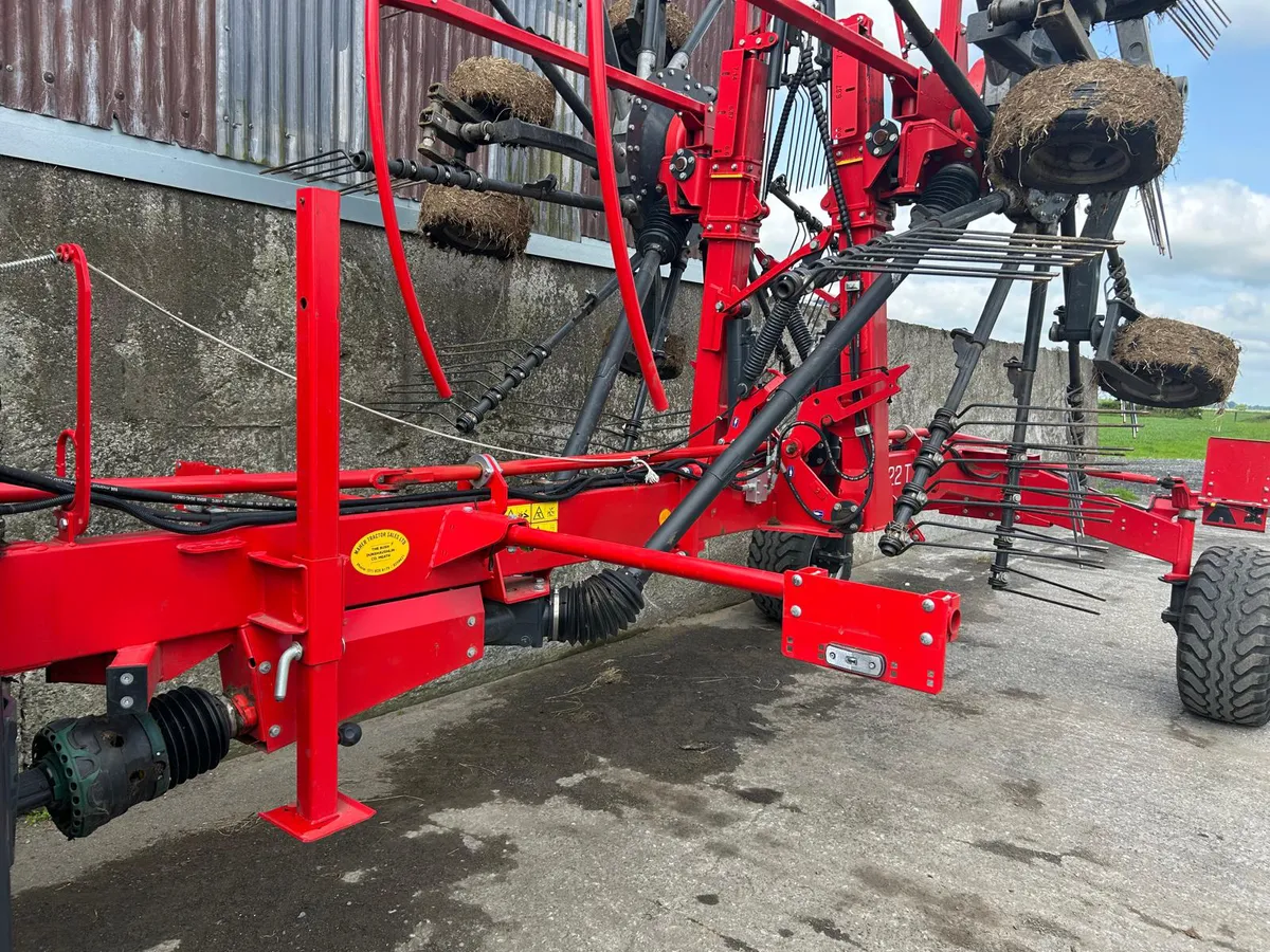 AS NEW SIP 720 RAKE - Image 3