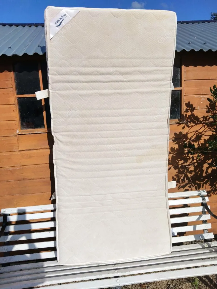 single Foam Mattress - Image 1