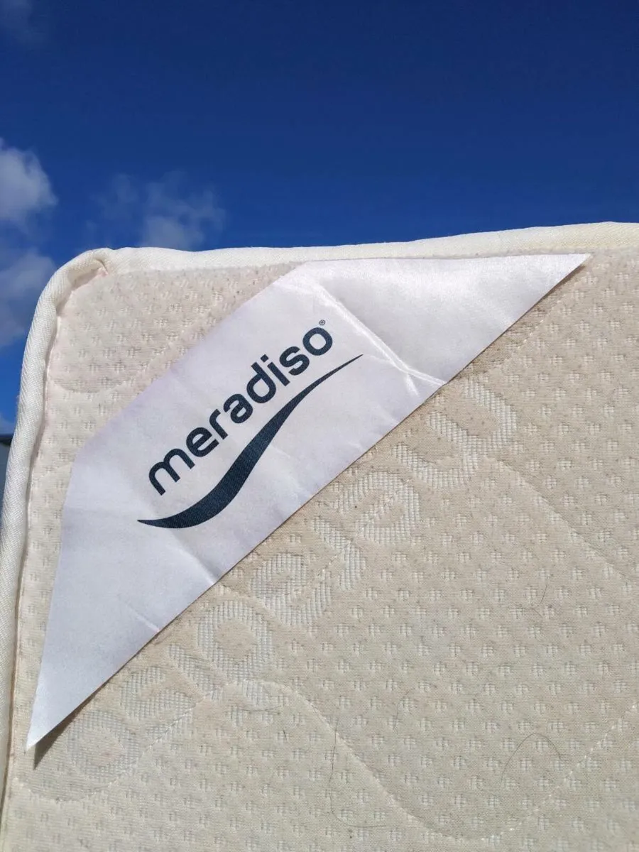 single Foam Mattress - Image 2