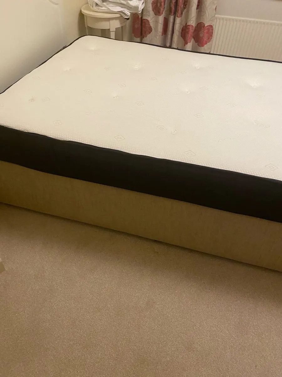 Memory Foam Double Bed - Base & Mattress - Image 3