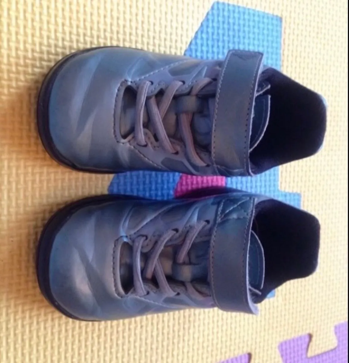 Adidas shoes 5uk - Image 4