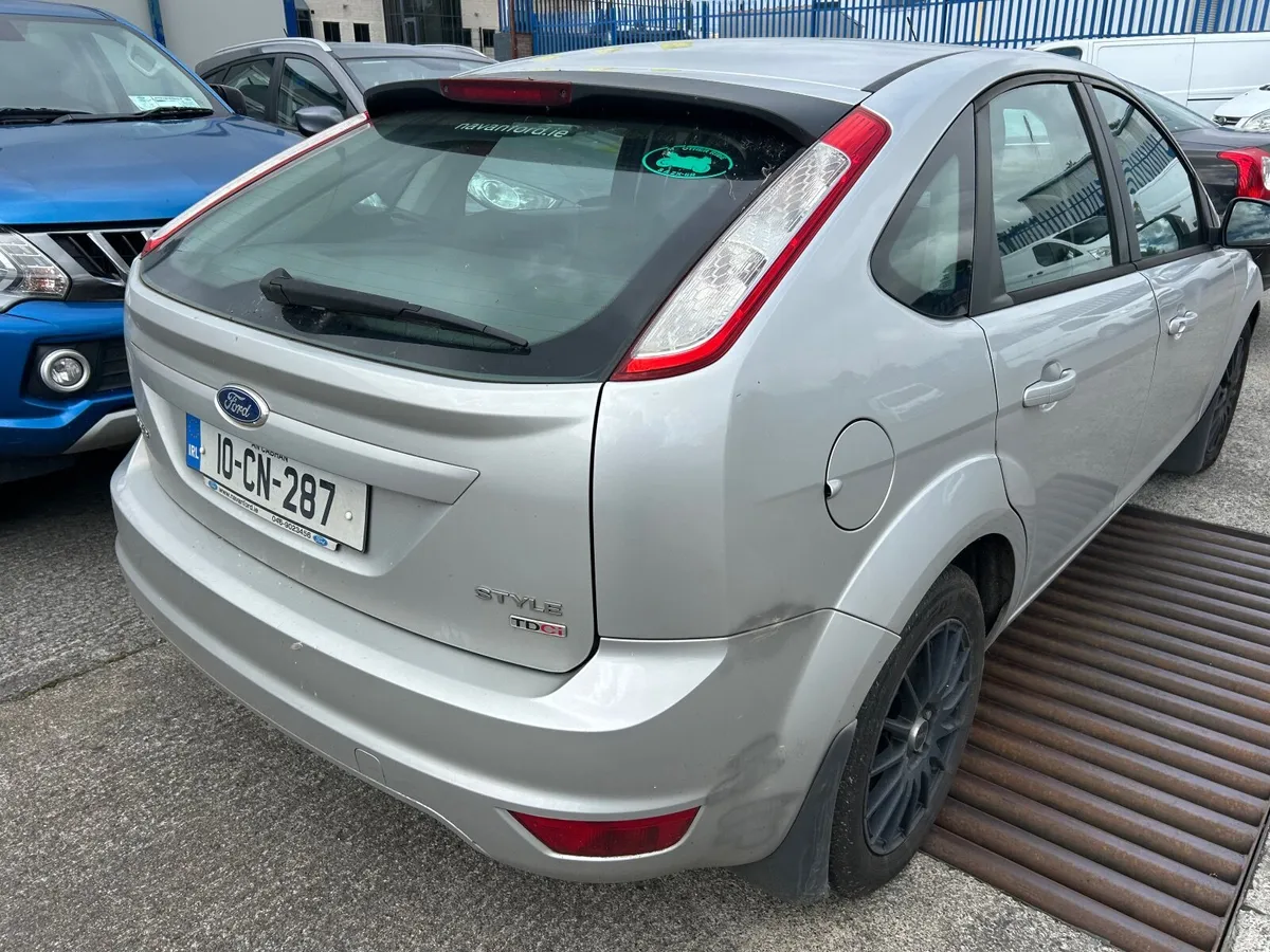 2010 Ford focus 1.6 diesel Nct Jan 2026 taxed - Image 2