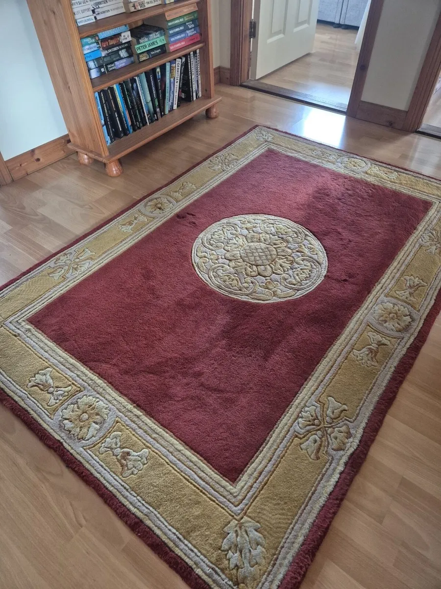 Large Rug - 100% Wool - Image 1