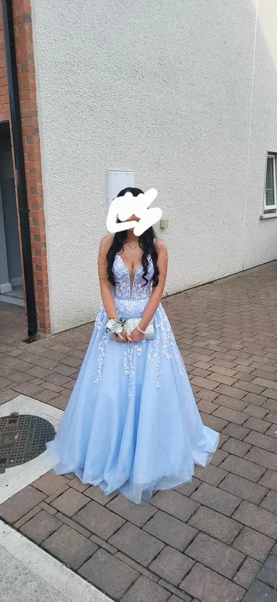 Debs dress - Image 2
