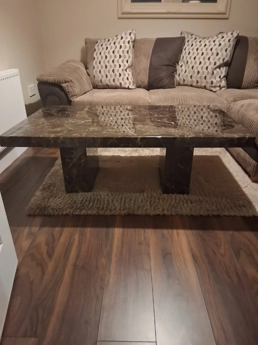 Coffee table - Image 1