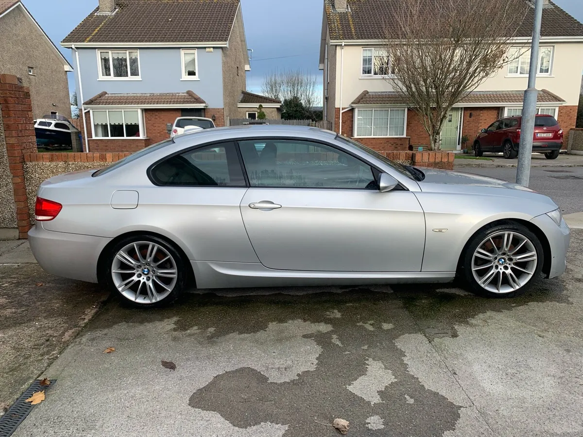 BMW E92 320D (Breakable) - Image 1