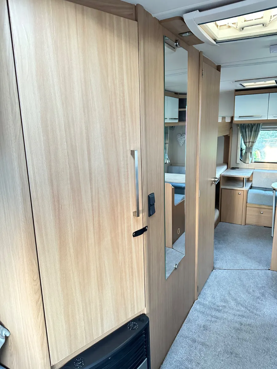 ✨2012 ELDDIS AVANTE TRIPPLE BUNK BED 6 BERTH✨ - Image 4