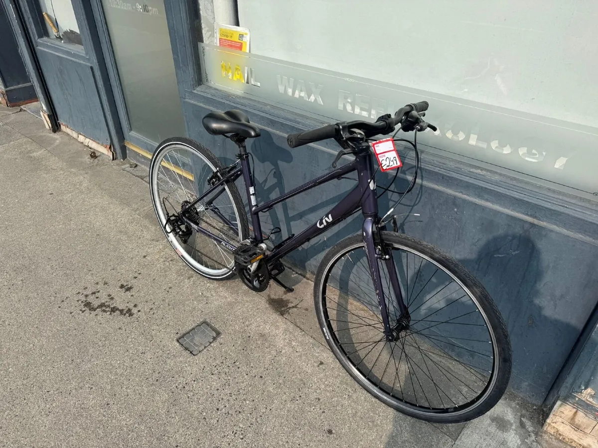 Giant Liv  hybrid bike❗️Open 7 days❗️ - Image 3