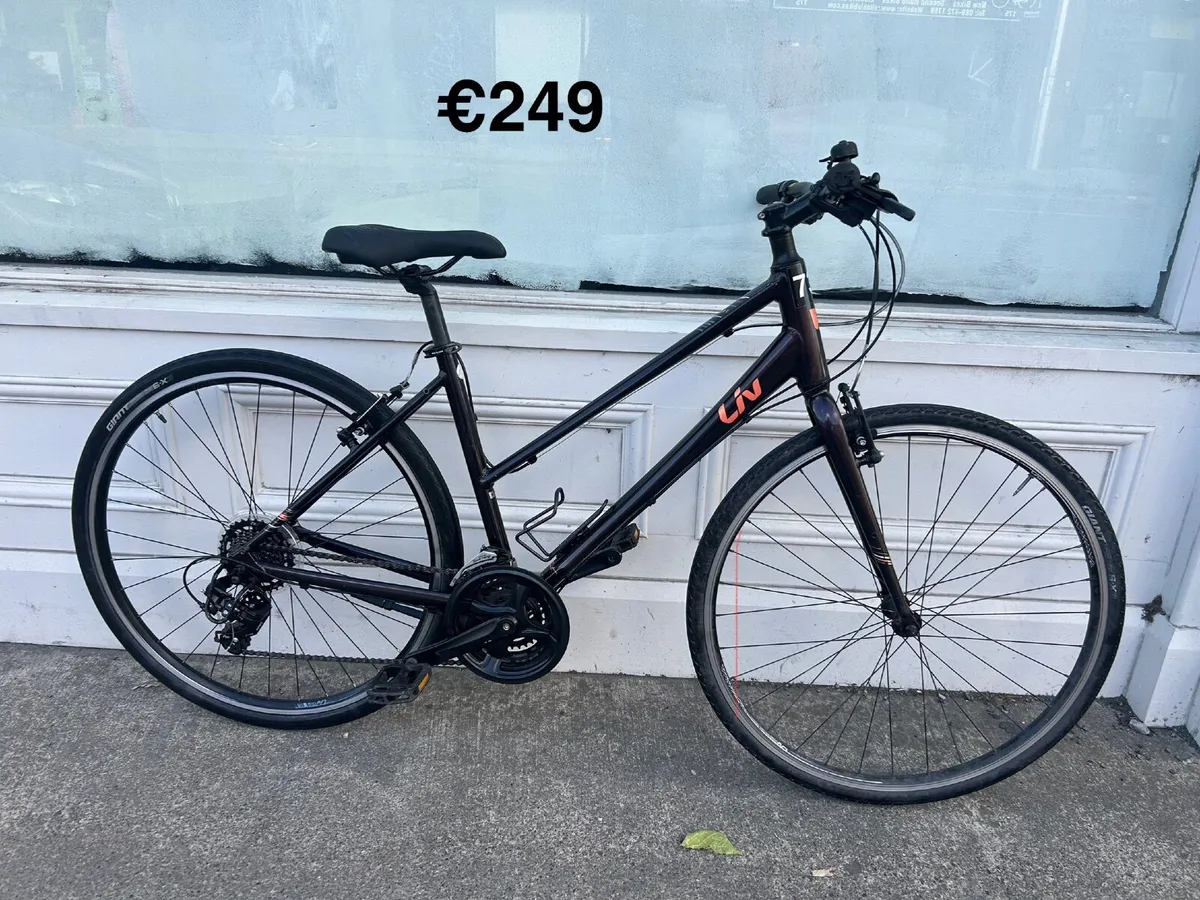 Giant Liv  hybrid bike❗️Open 7 days❗️ - Image 4