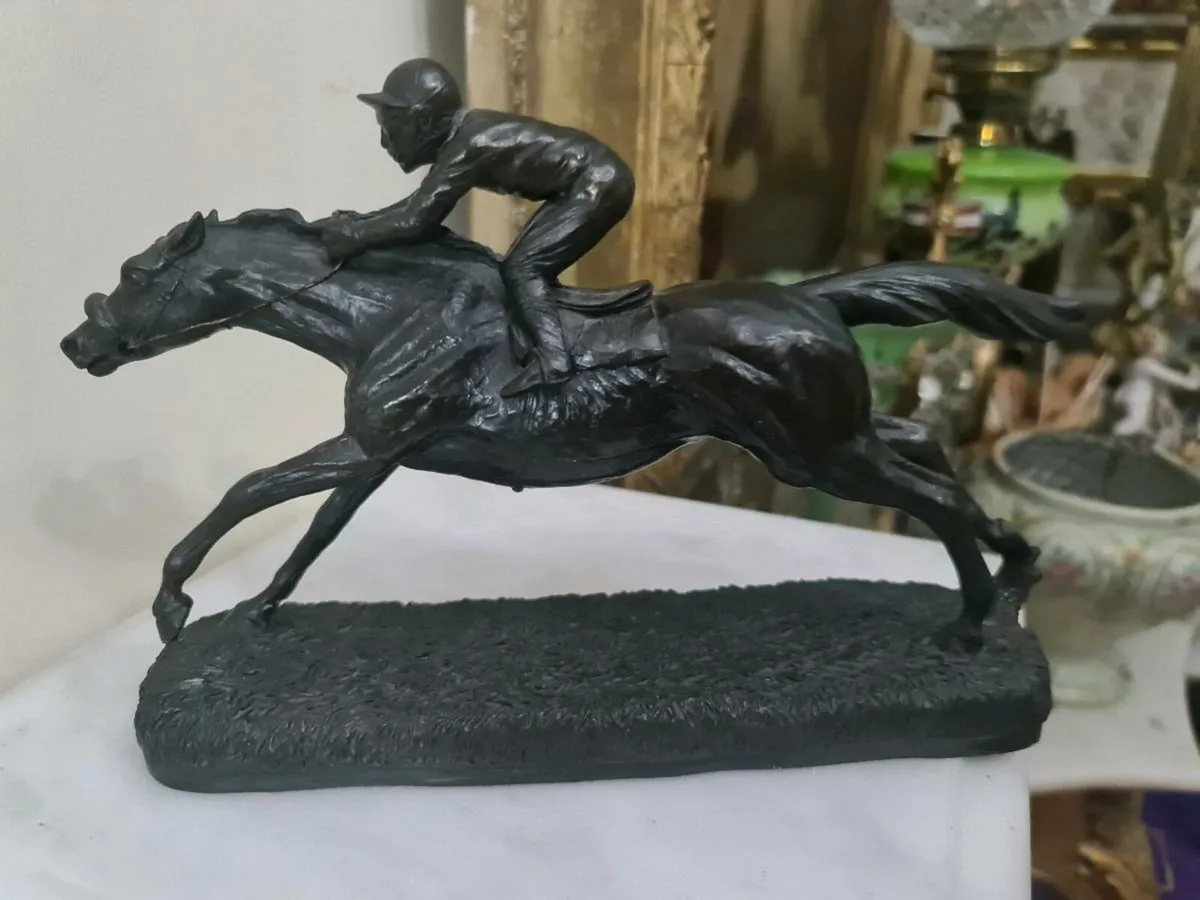 Genesis bronze - Image 3