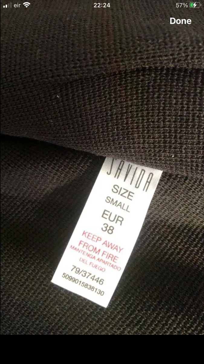 Ladies BNWT two piece suit €40 - Image 4