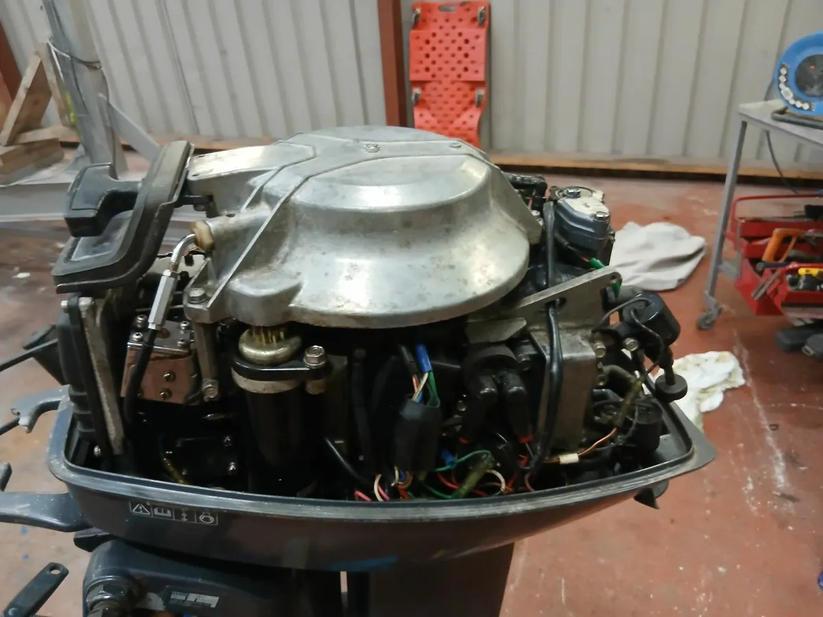 Yamaha 25hp 2 Stroke Outboard Engine - Image 2