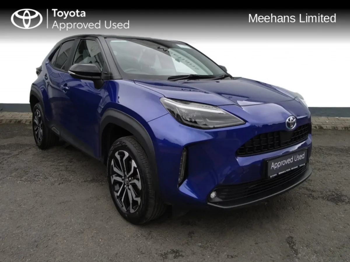 Toyota Yaris Cross YARIS CROSS LUNA SPORT - Image 1