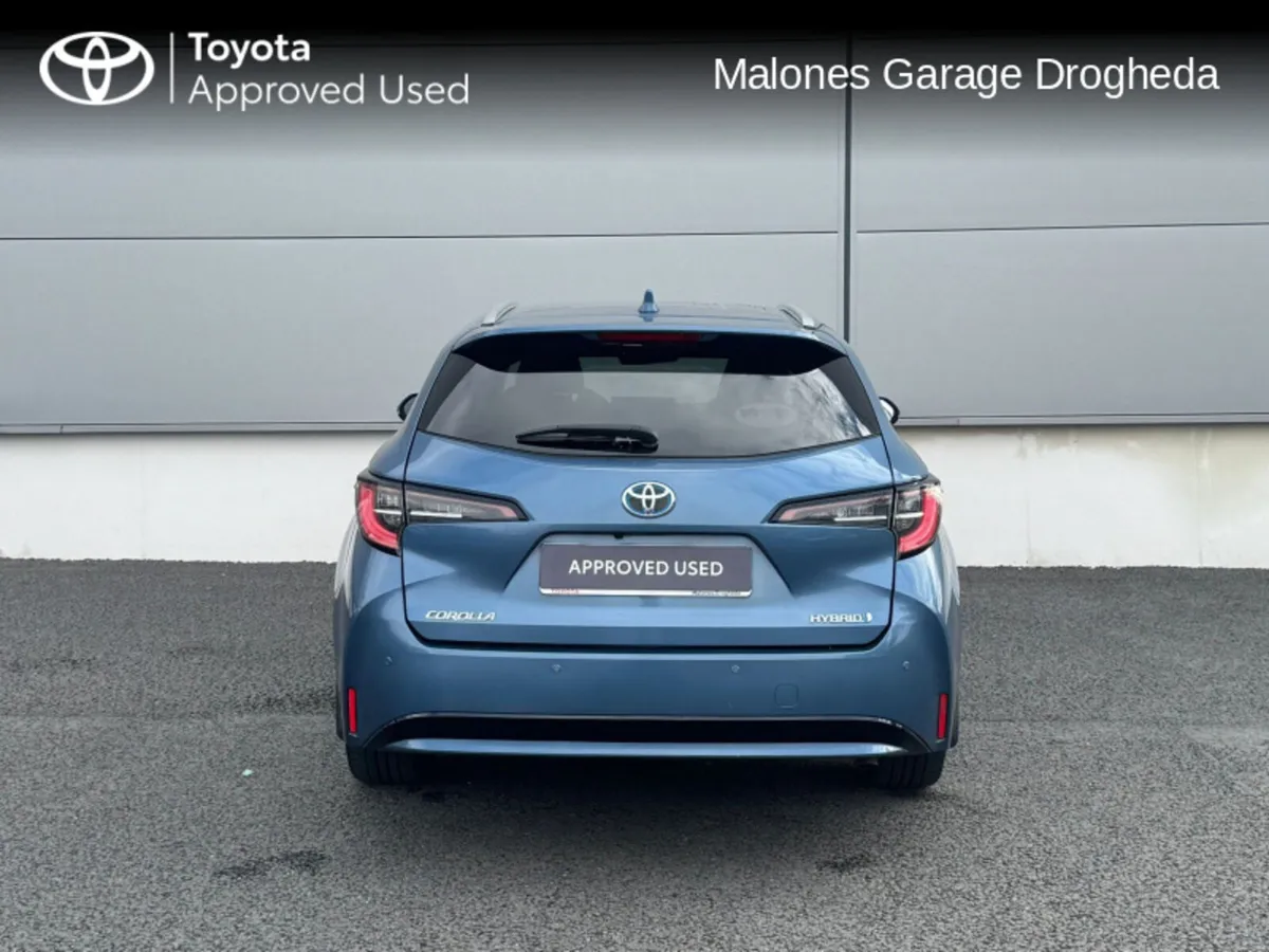 Toyota Corolla 1.8 Hybrid Sol Touring Sport Call N - Image 4