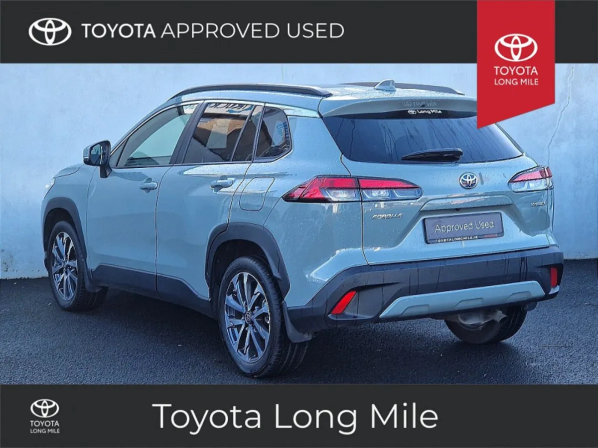 Toyota Corolla Cross 1.8 Hybrid Sol With Side Step - Image 2