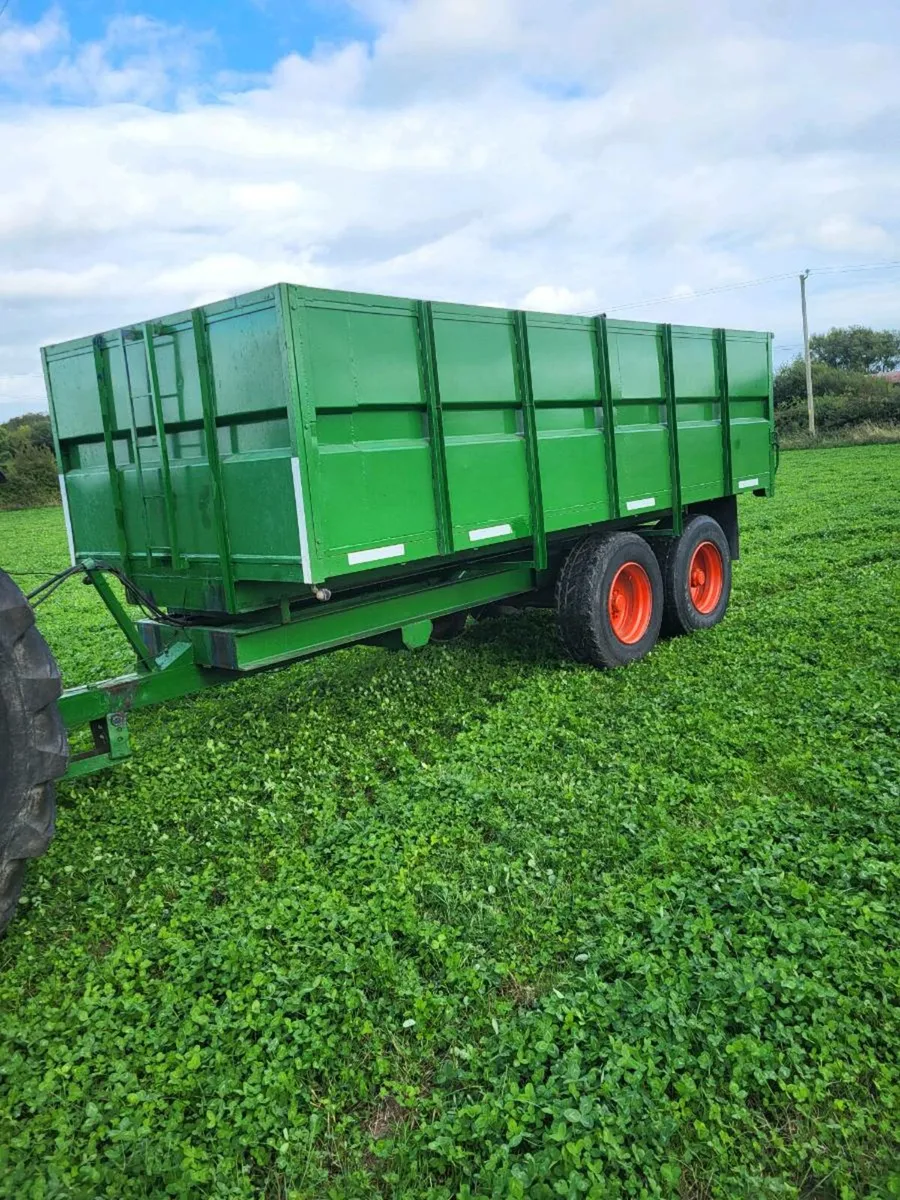 Grain trailer - Image 2