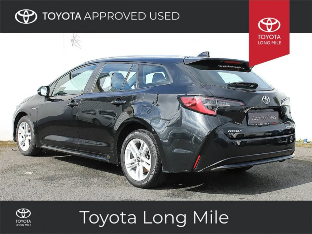 Toyota Corolla 1.8 Luna Touring sport 5Dr - Image 3