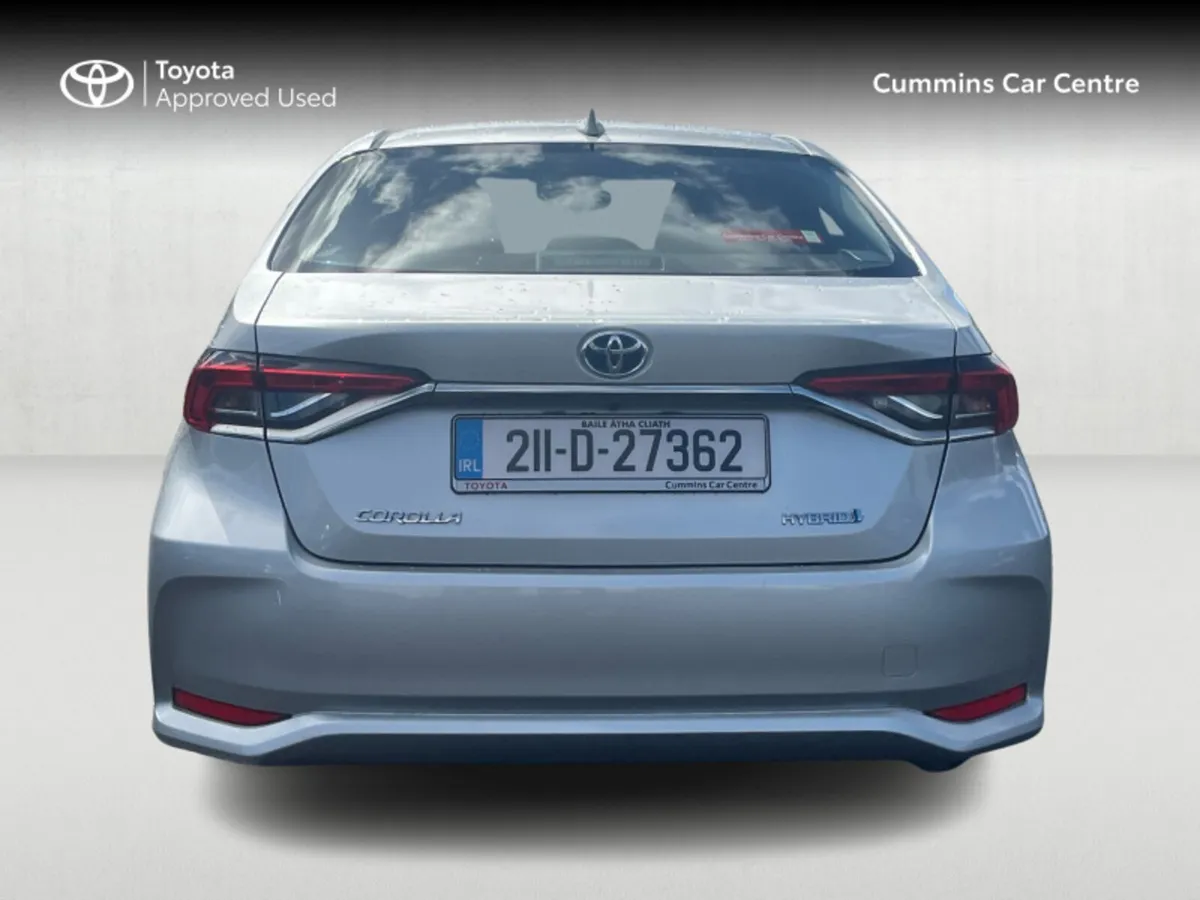 Toyota Corolla STRAIGHT SALE PRICE  HYB LUNA SALOO - Image 4