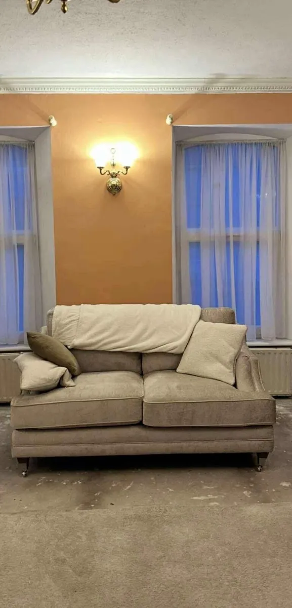 Sofa - Image 2