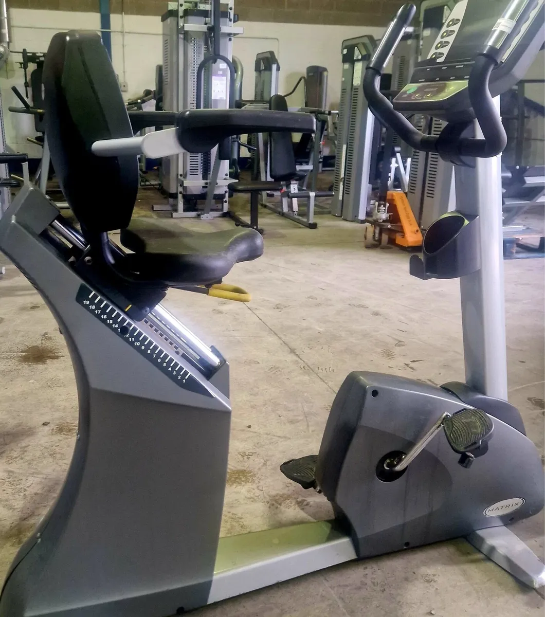 🌟Matrix hybrid 🌟recumbent bike age friendly - Image 3