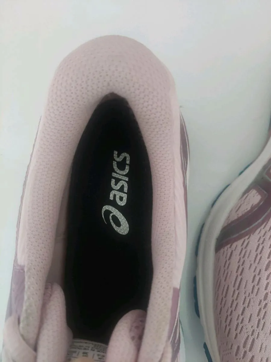 Asics trainers - Image 4