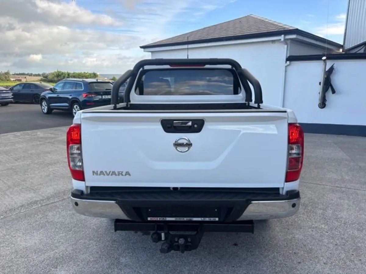 Nissan Navara DCI Tekna SHR DCB - Image 3