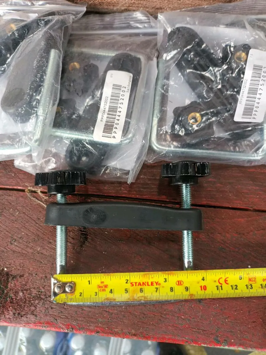 Roof box brackets - Image 2