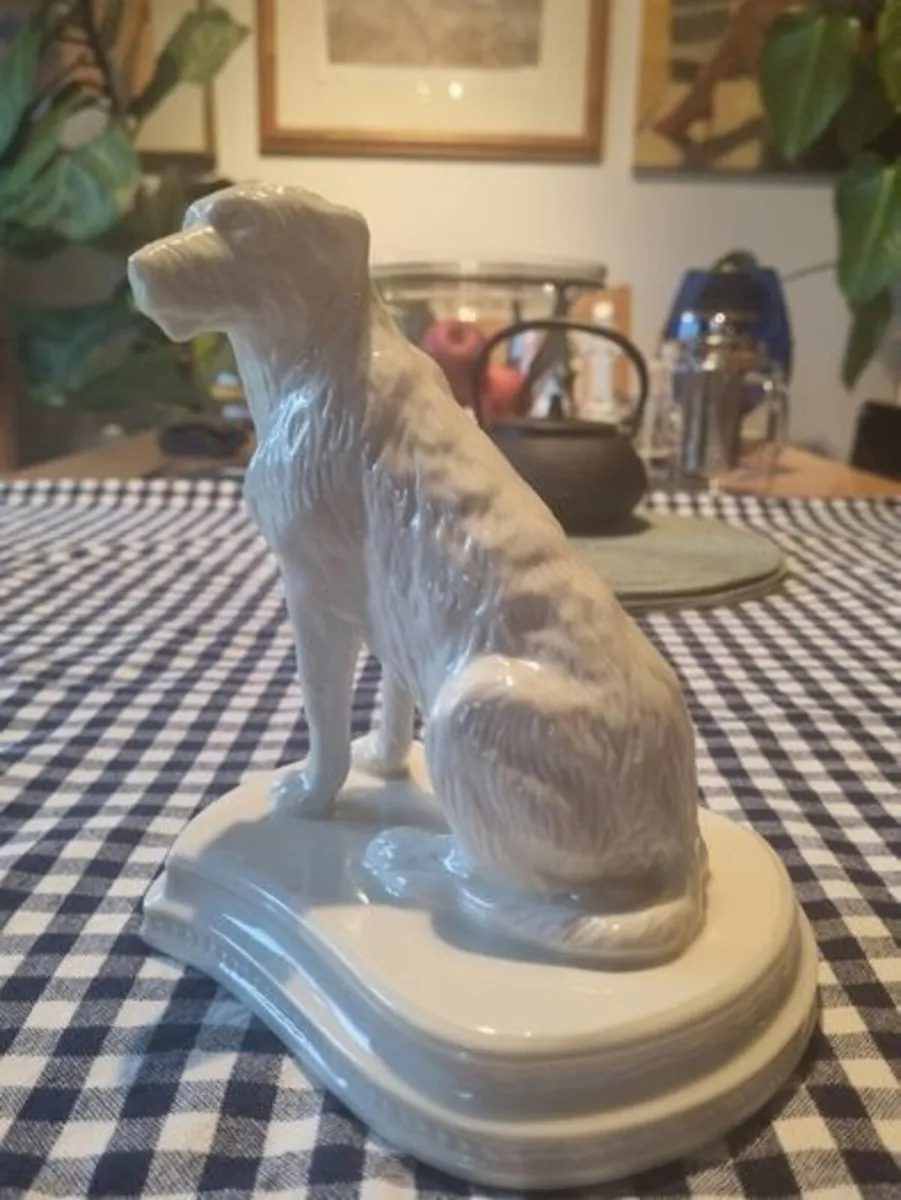 Belleek Collectors Society Limited Edition Dog - Image 4