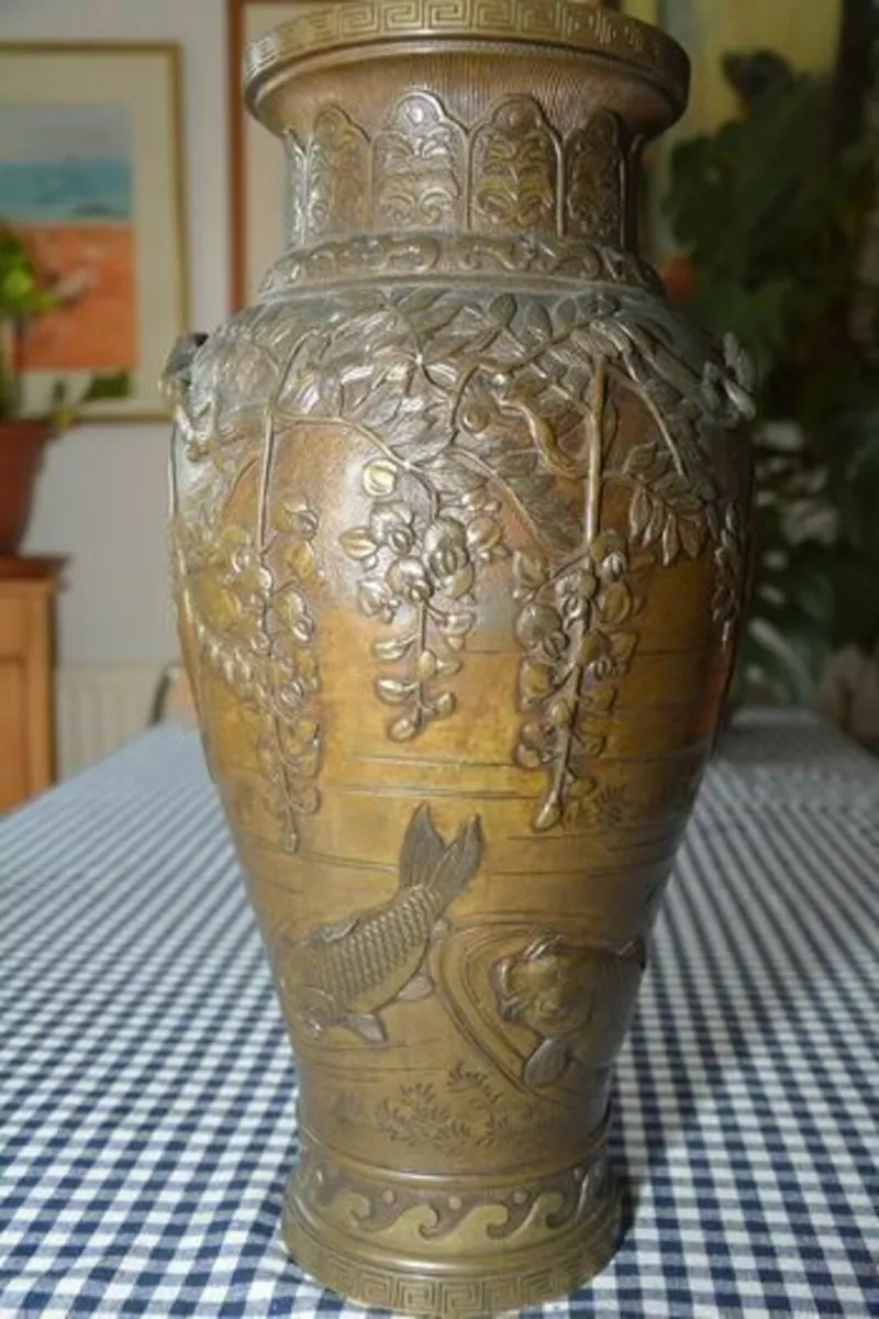 Antique brass Japanese vase - Image 3
