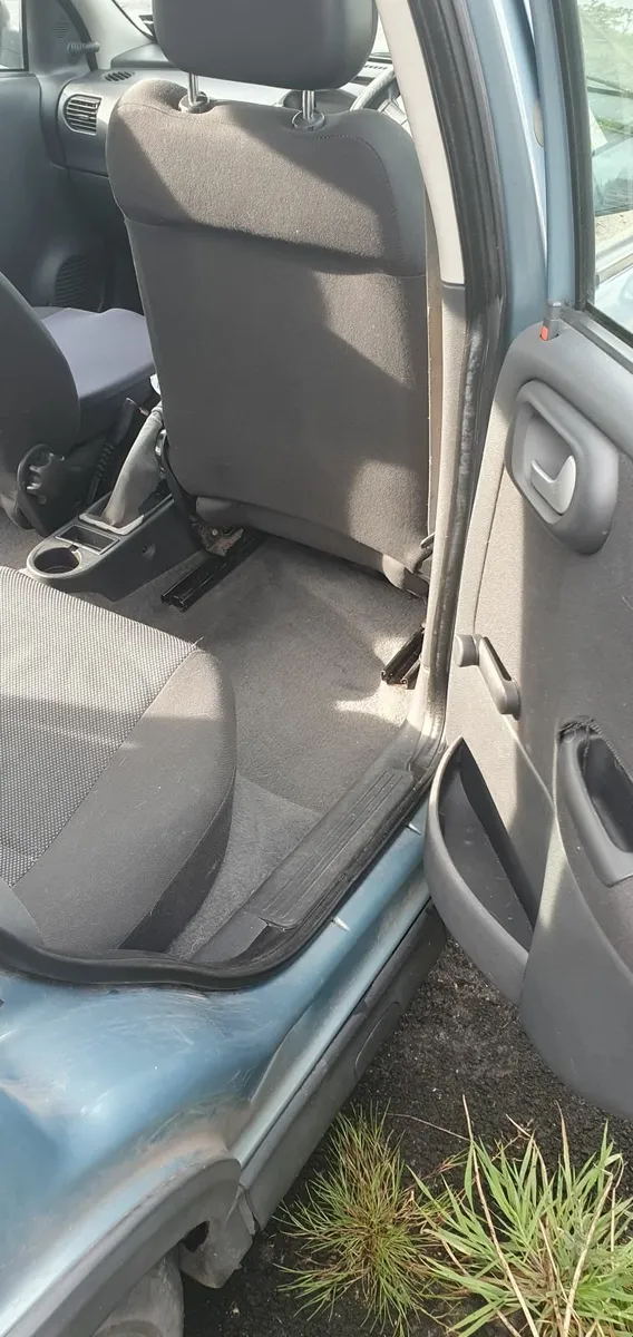 Opel Corsa 2006 - Image 3