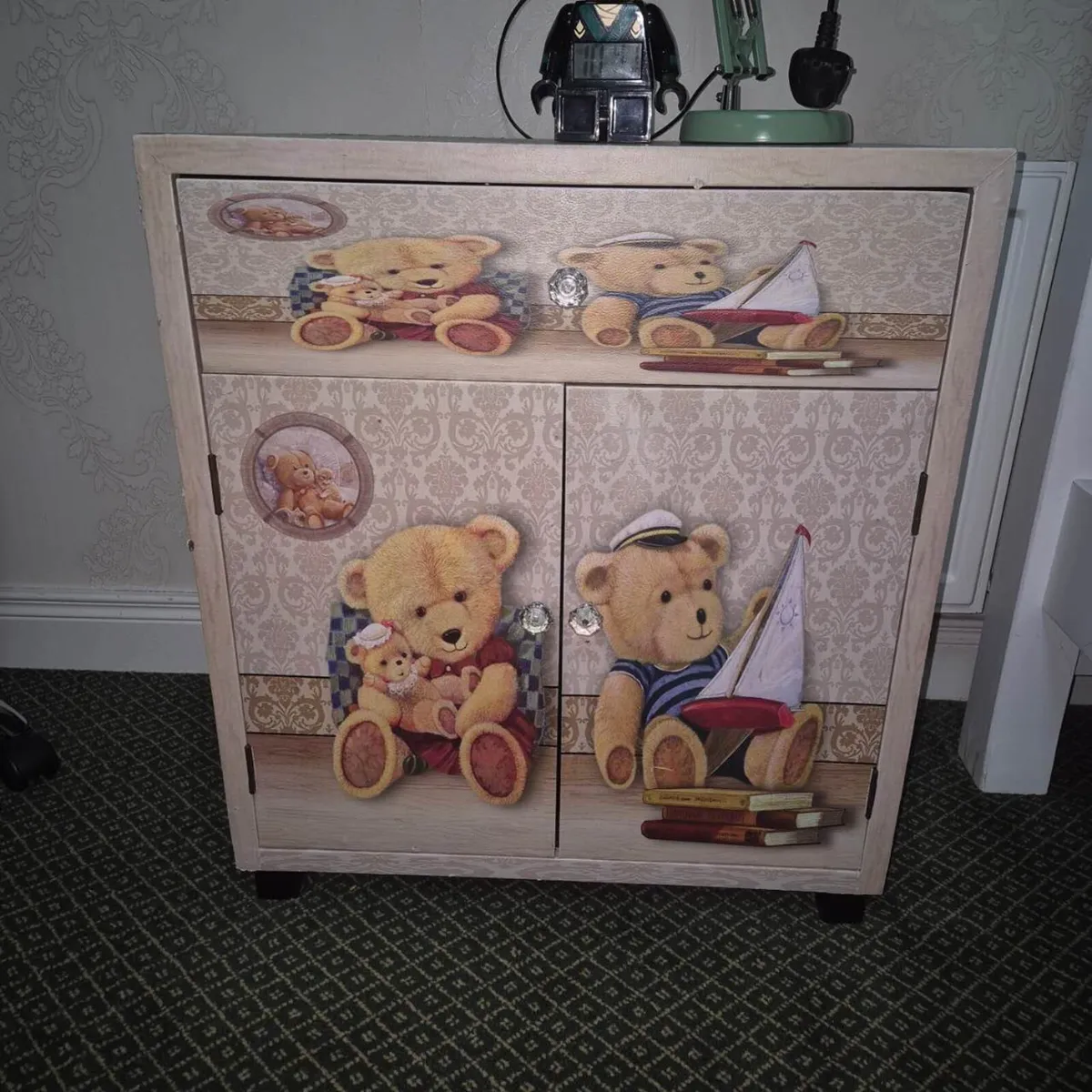 Children's bedside table - Image 2