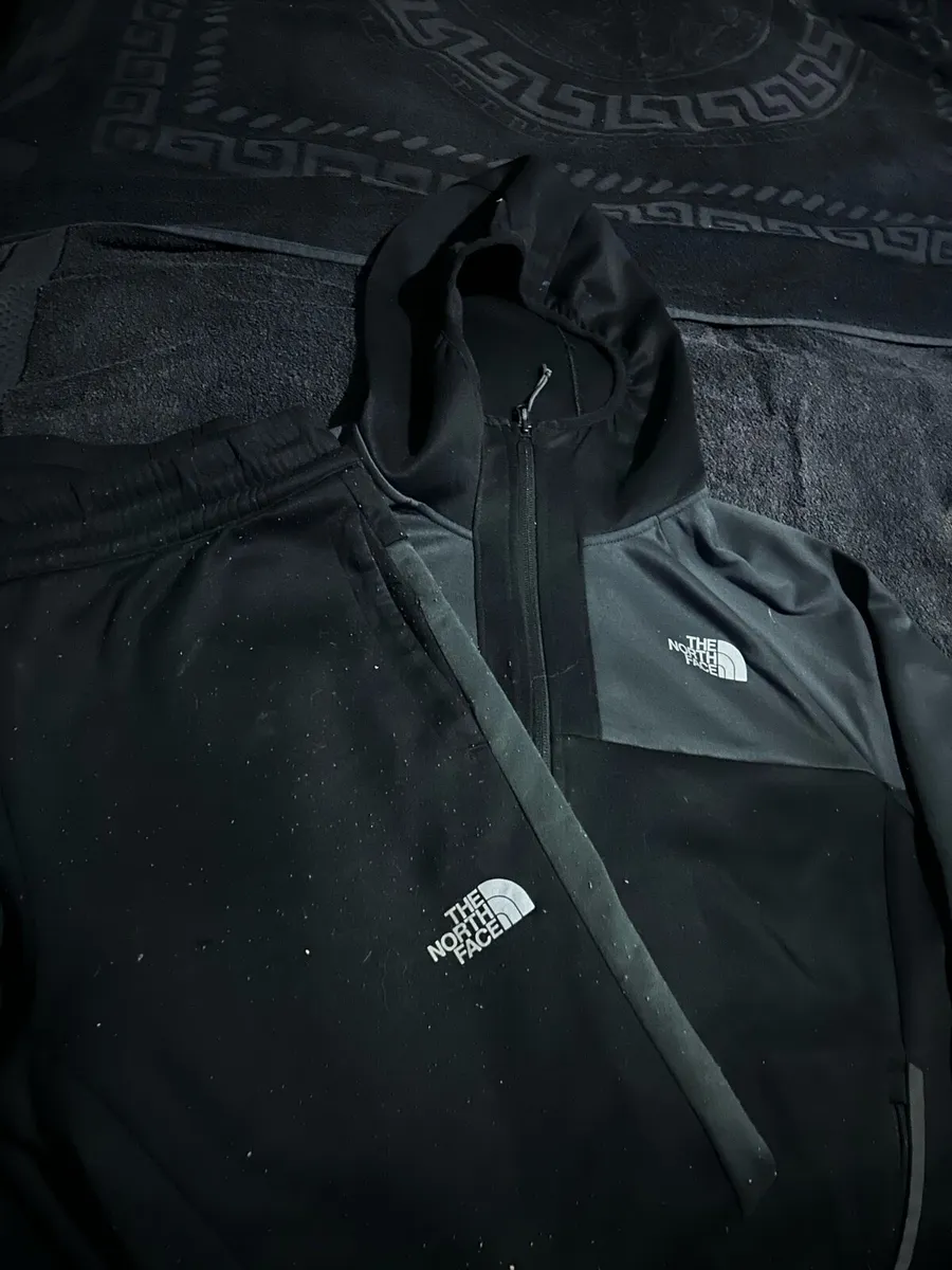 North Face Tracksuit M