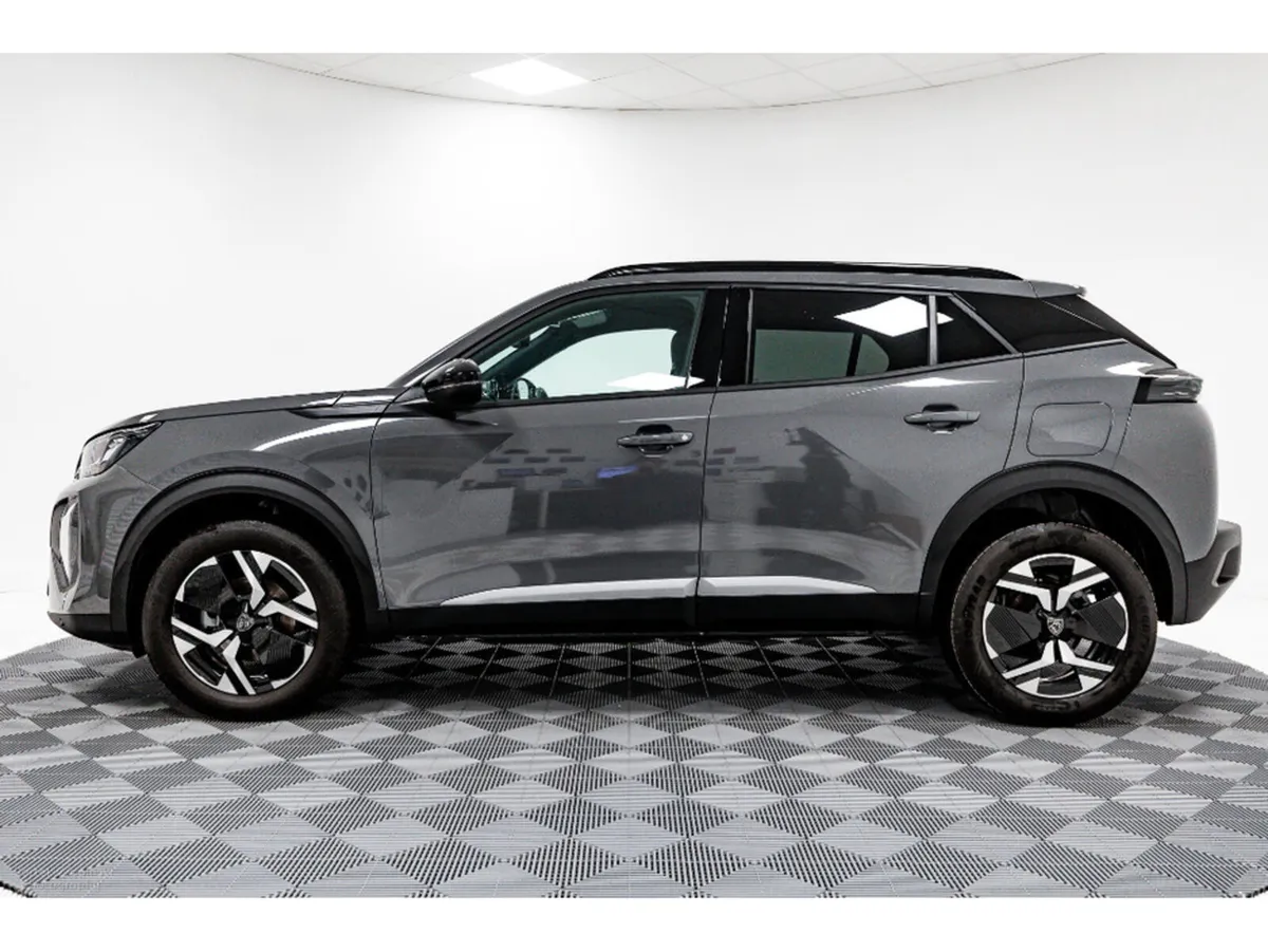 Peugeot 2008 Allure 1.2 Petrol 100HP - Image 3