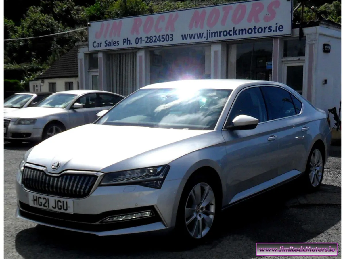 Skoda Superb 1.4 TSI STYLE PHEV   VERY LOW MILEAGE - Image 3