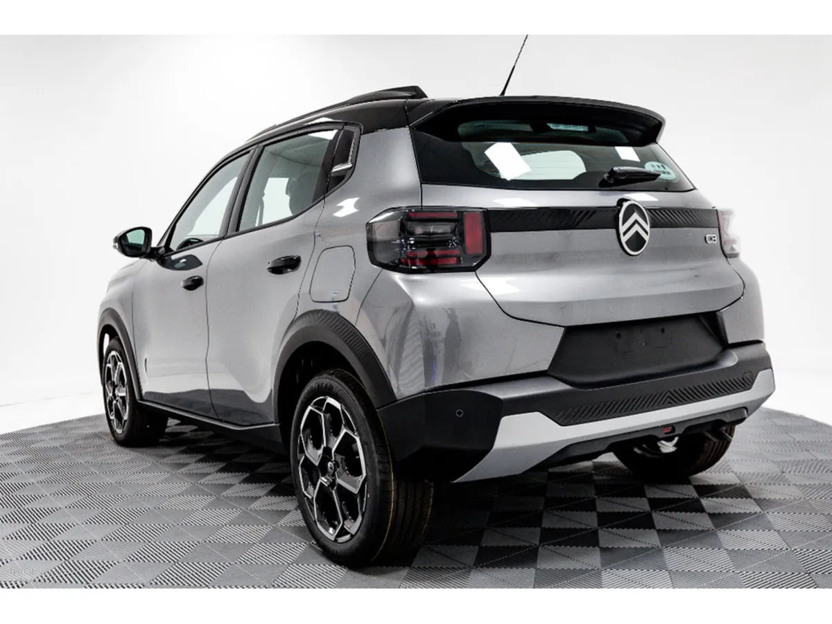 Citroen C3 Plus 1.2 Petrol 100HP Two Tone - Image 4