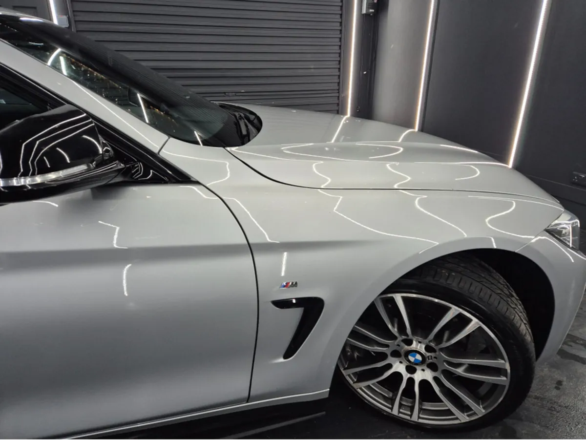 BMW 4-Series DMSP 1 Z4BH 2DR AUTO - Image 3