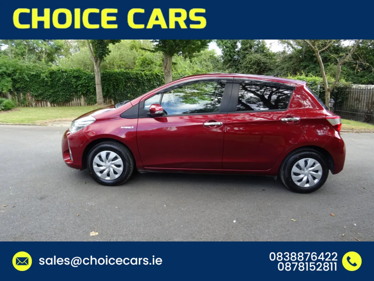 Toyota Yaris 1.5 AUTO HYBRID TOP SPEC - Image 3