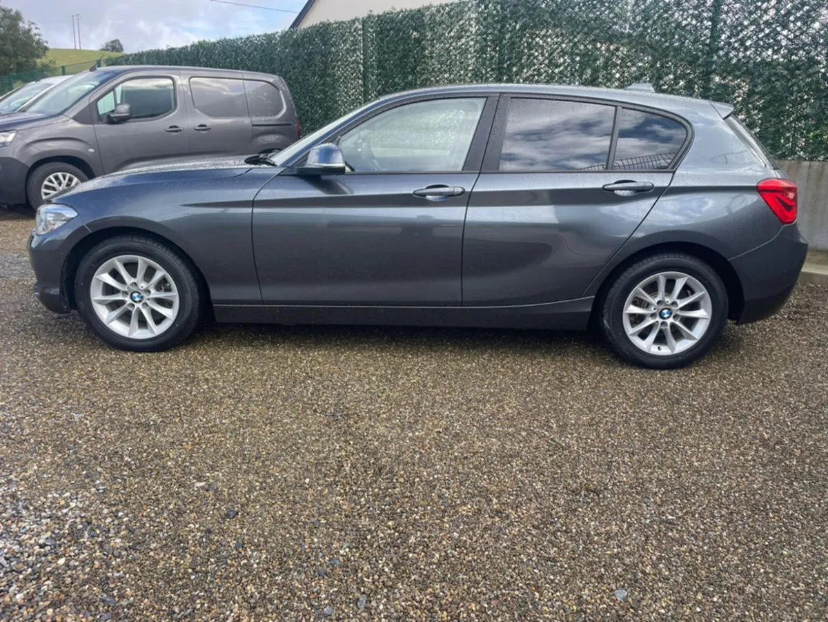 BMW 1-Series 118D STYLE - Image 3