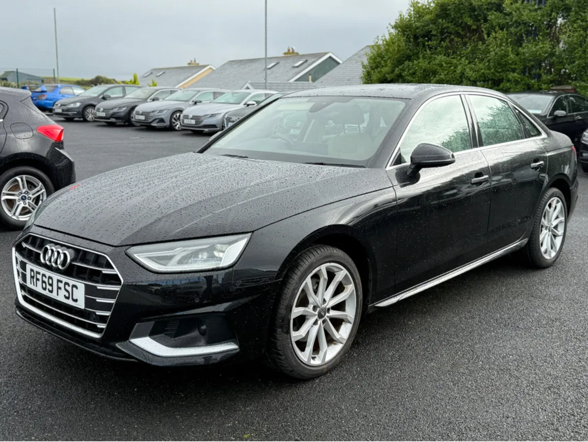 Audi A4 SPORT 35 TDI S-A - Image 2