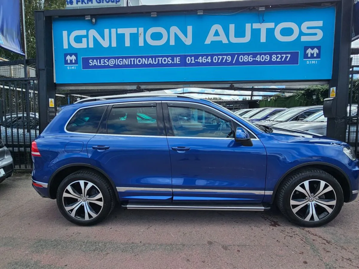 Volkswagen Touareg 3.0TDI 5 SEAT COMMERCIAL R-LINE - Image 2