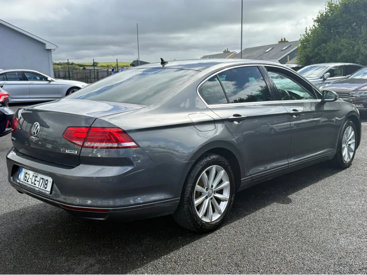 Volkswagen Passat 1.6 TDI SE BUSINESS BLUEMOTION 1 - Image 3