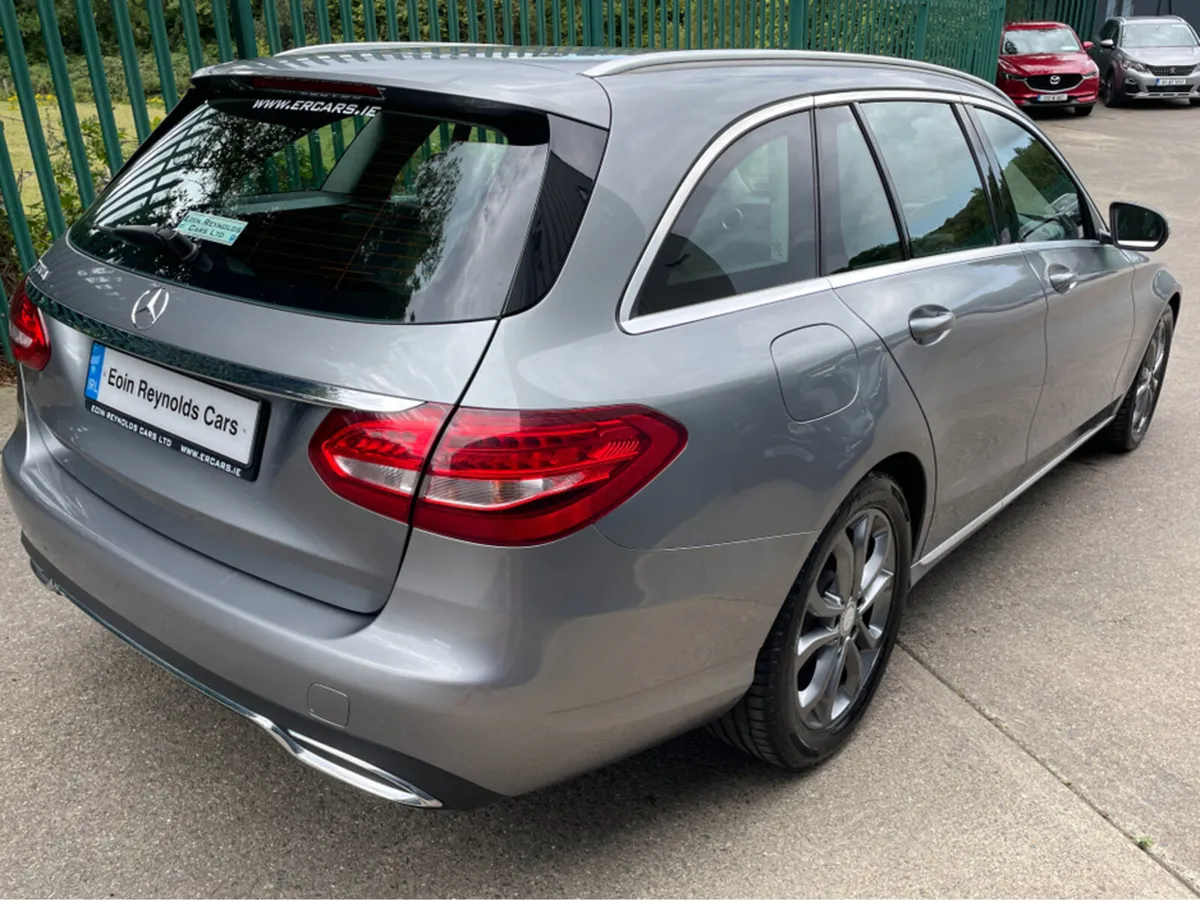 Mercedes-Benz C-Class 180D ESTATE 5DR AUTO VERY GO - Image 4