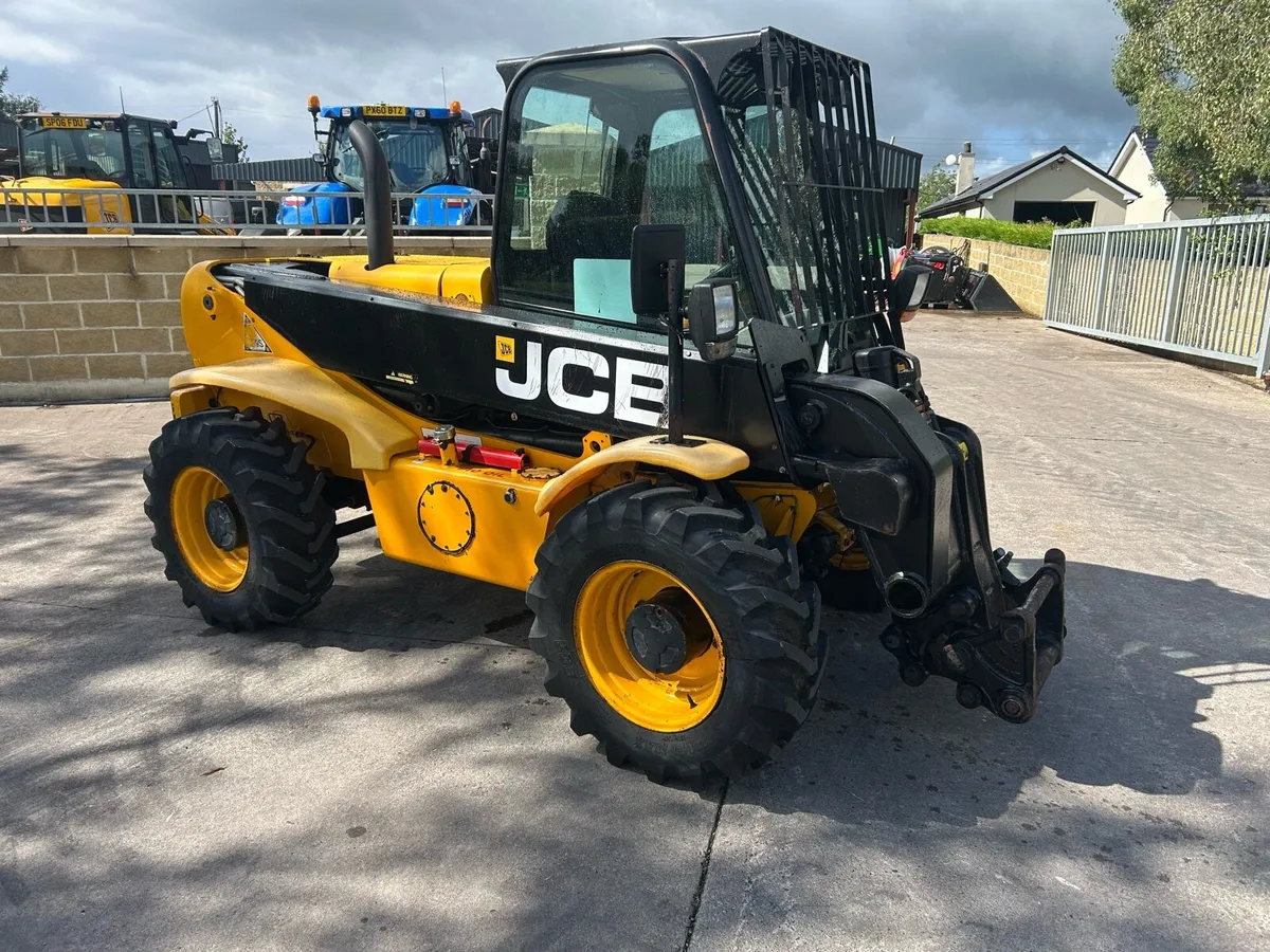 Jcb 520-50 - Image 1