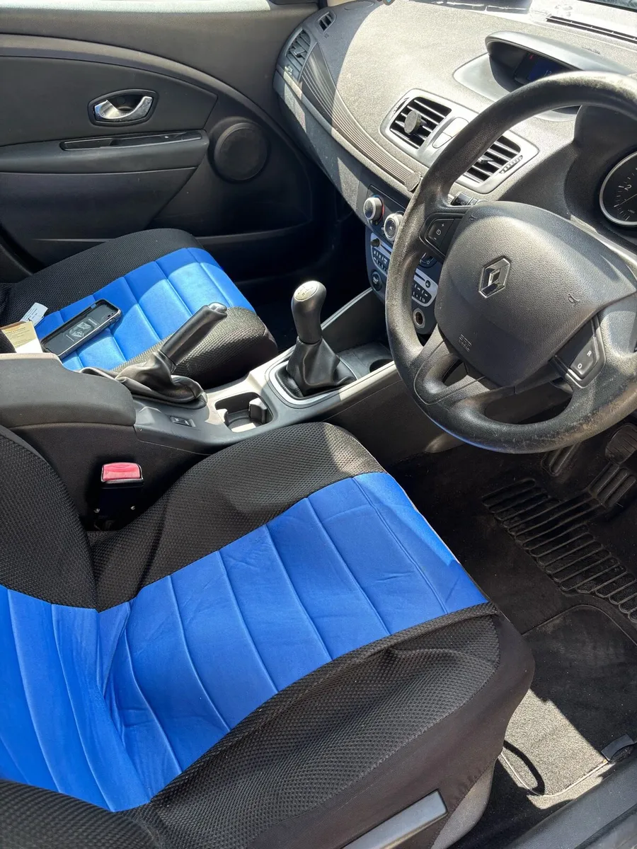 Renault Megane - Image 2
