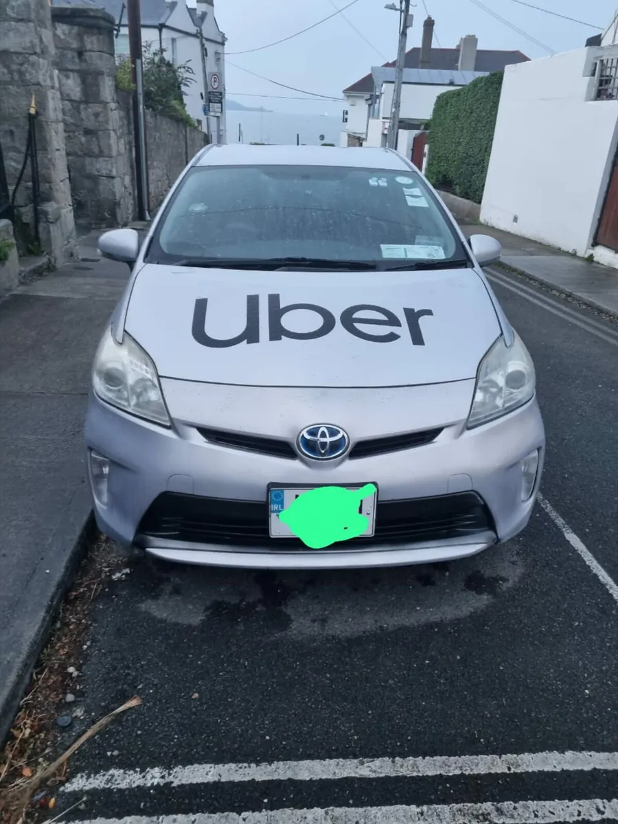 Toyota Prius Hybrid 2013 For Sale. - Image 1