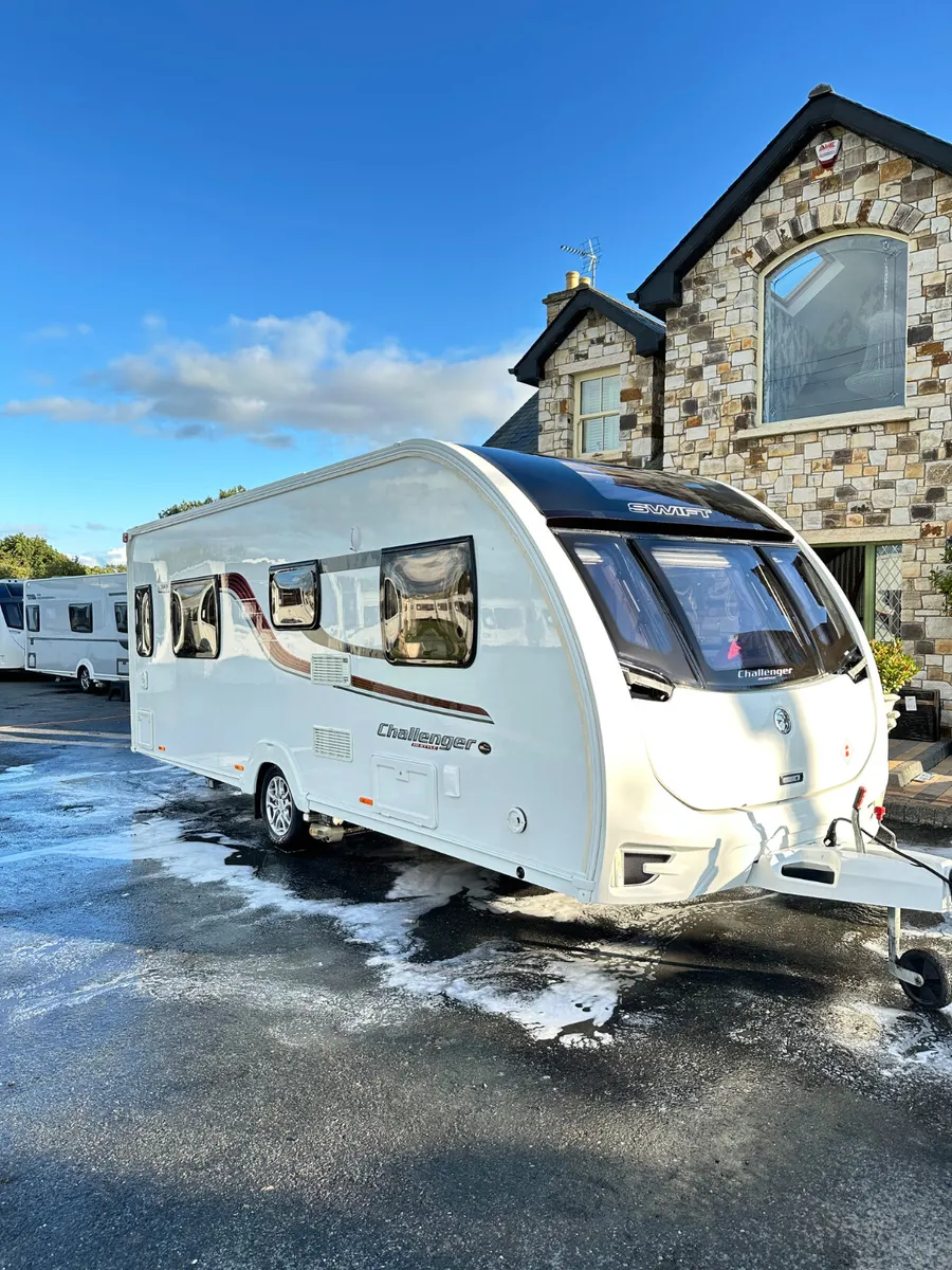 ✨SWIFT CHALLENGER 4 BERTH FIXED SINGLE BEDS✨ - Image 1