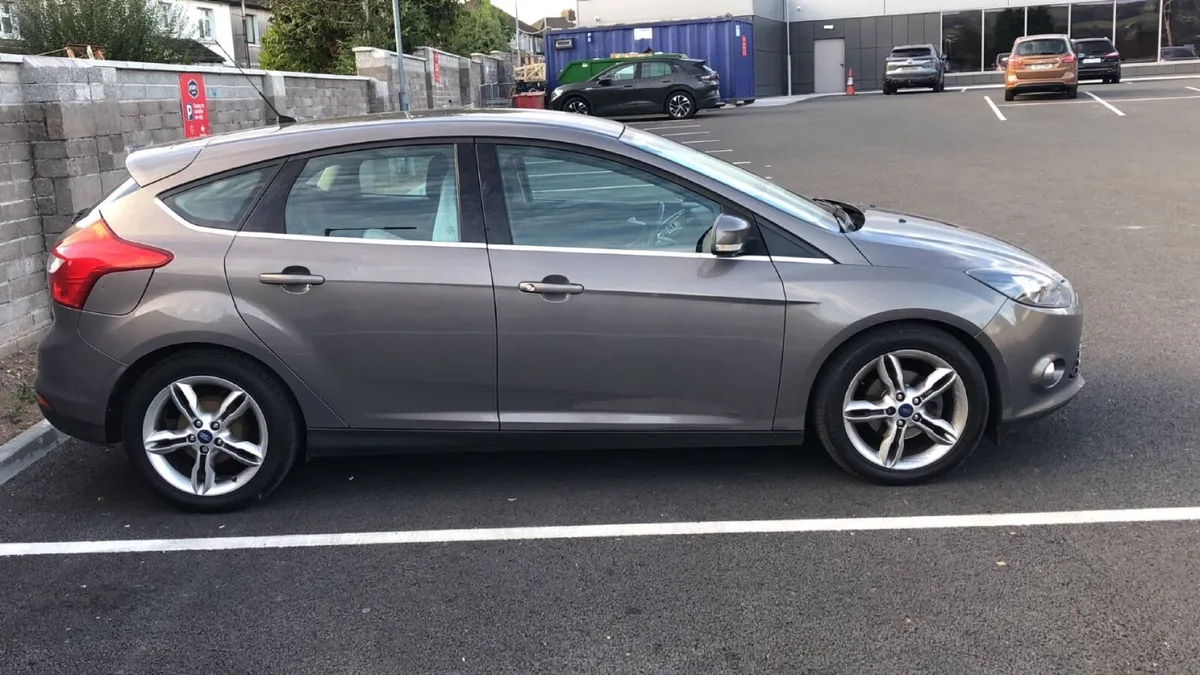 Ford Focus 2013 - Image 4