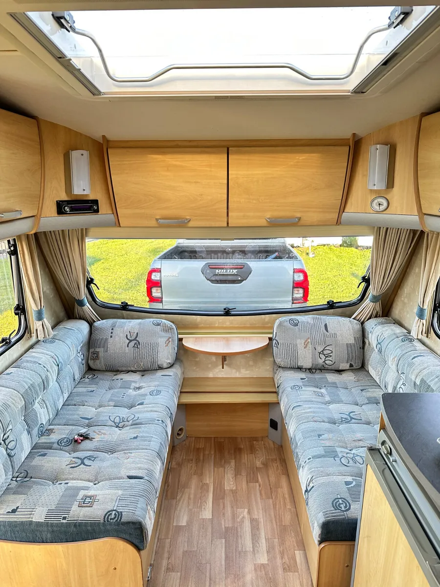 ✨STUNNING SPRITE ALPINE 4 BERTH FIXED BED✨ - Image 4